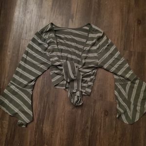 🧡 CHARLOTTE RUSSE: Tie/ Wrap Crop Top